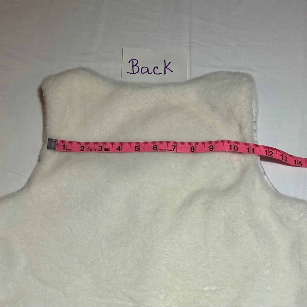 OshKosh B'gosh Girls Size 14 Ivory Faux Fur Lined Vest Sleeveless